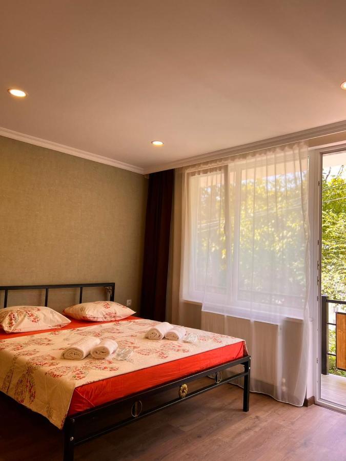 Woodland Borjomi Hotel Bagian luar foto